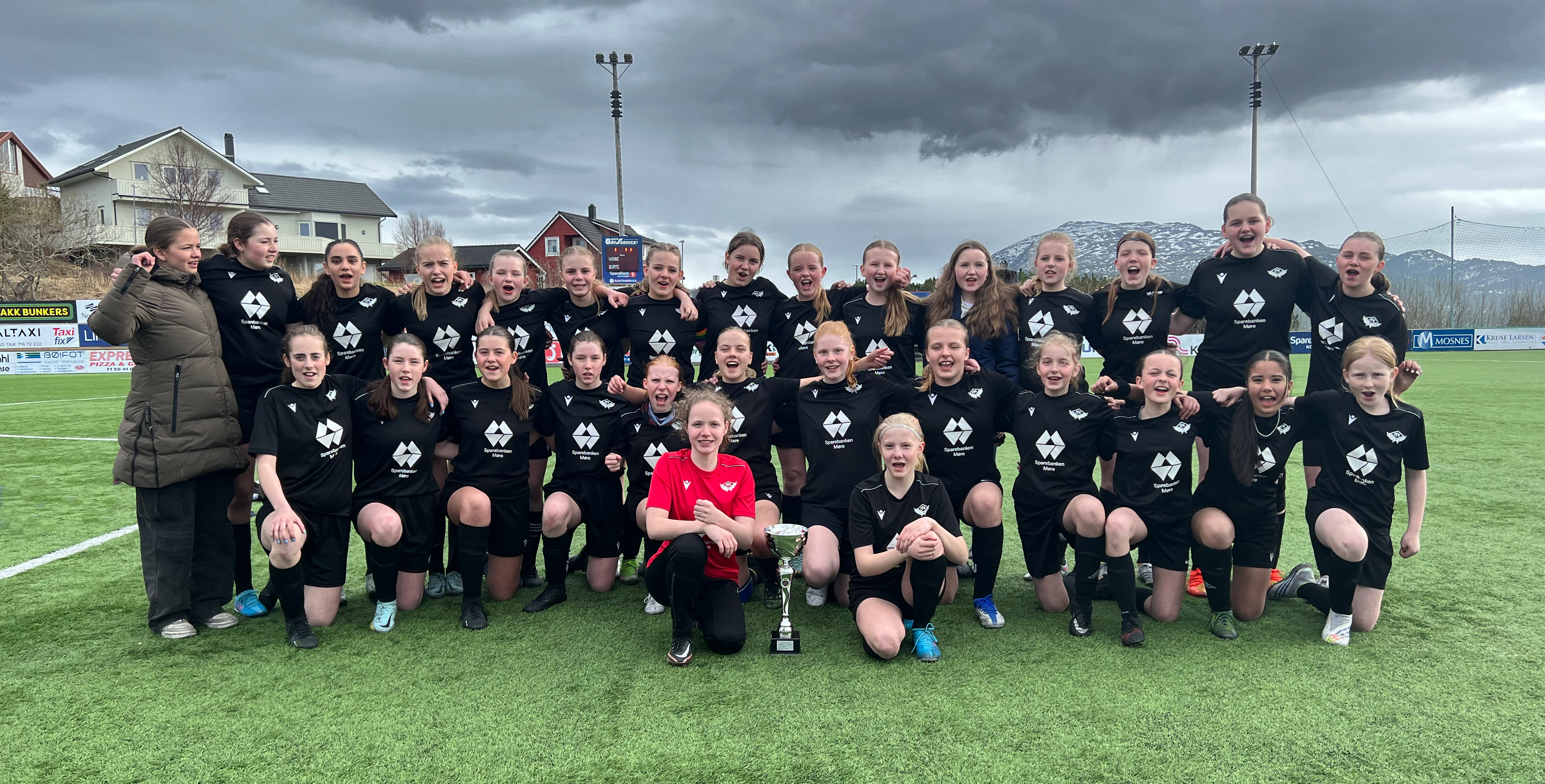 Dobbeltseier på åpningscupen!